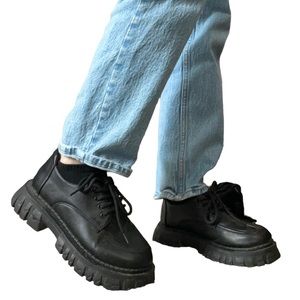 Vintage Black Faux Leather Lace Up Dark Academia Preppy Grunge Chunky Loafers